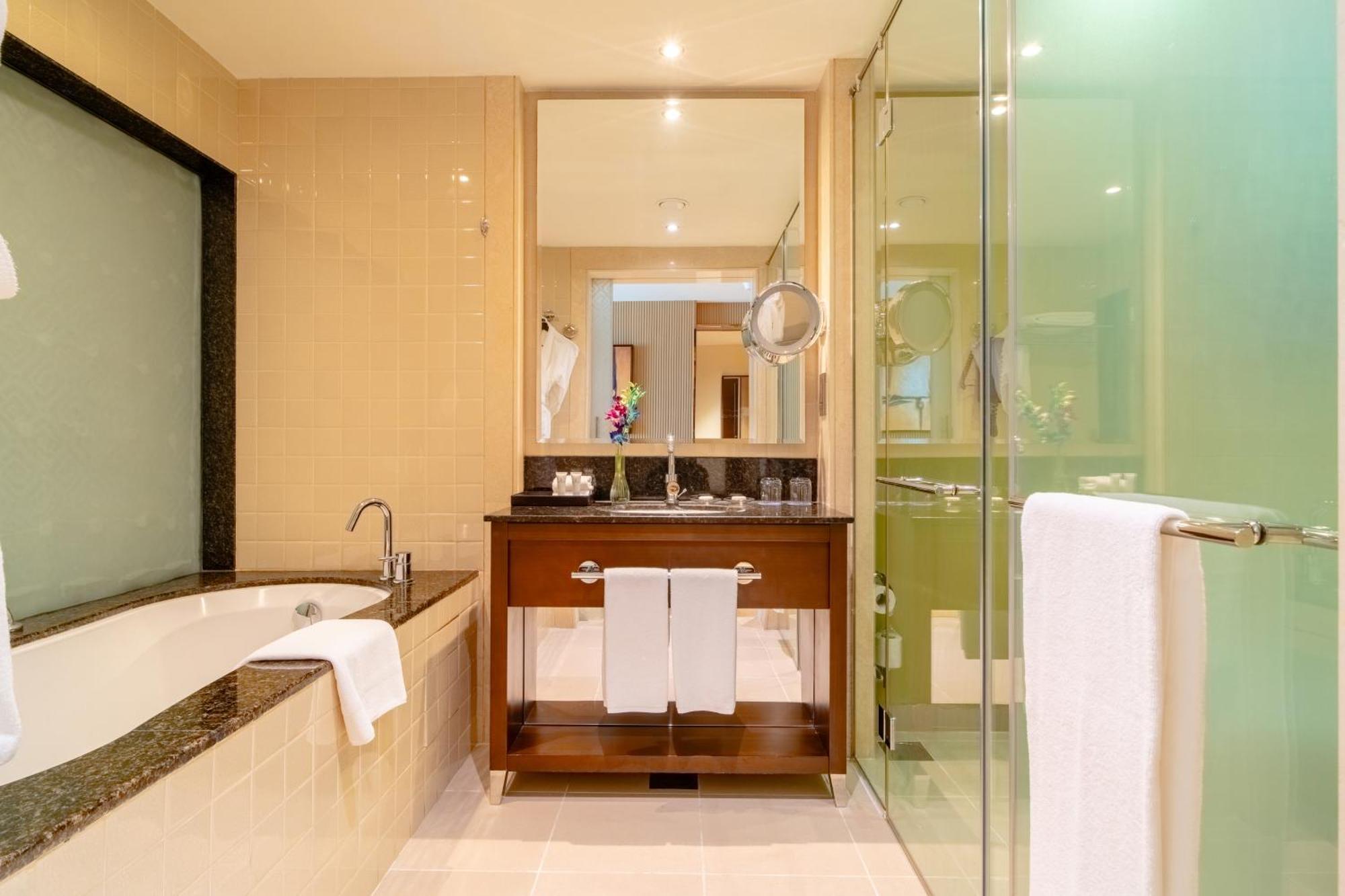Asiana Hotel Dubai Exterior foto Bathroom