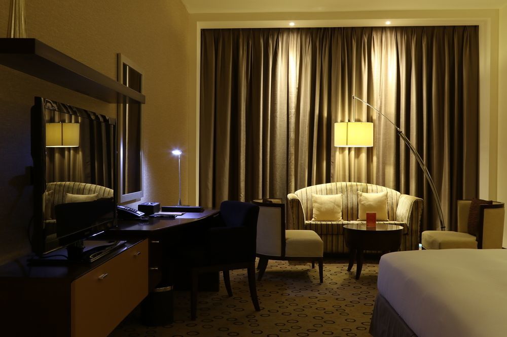 Asiana Hotel Dubai Exterior foto A room at the hotel